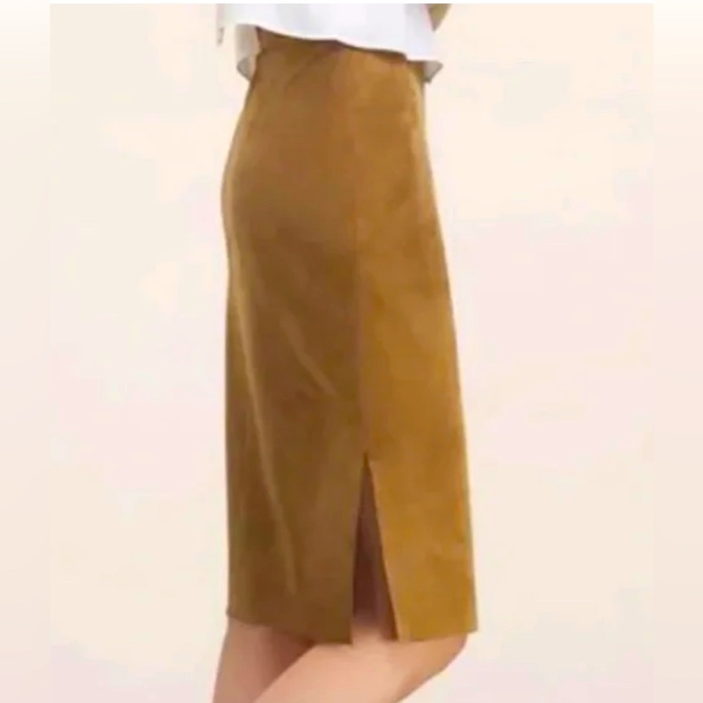 Aritzia Wilfred Lis Vegan Faux Suede Midi Pencil Slit
Panama Tan Camel Skirt